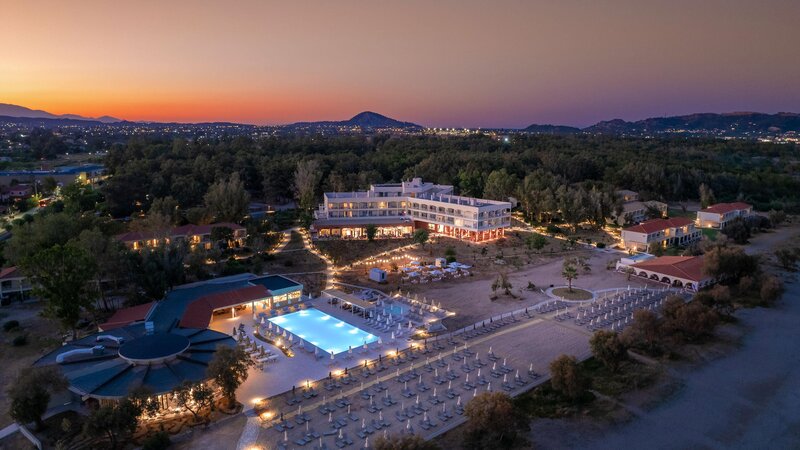 Domes Aulus Zante, Autograph Collection 17