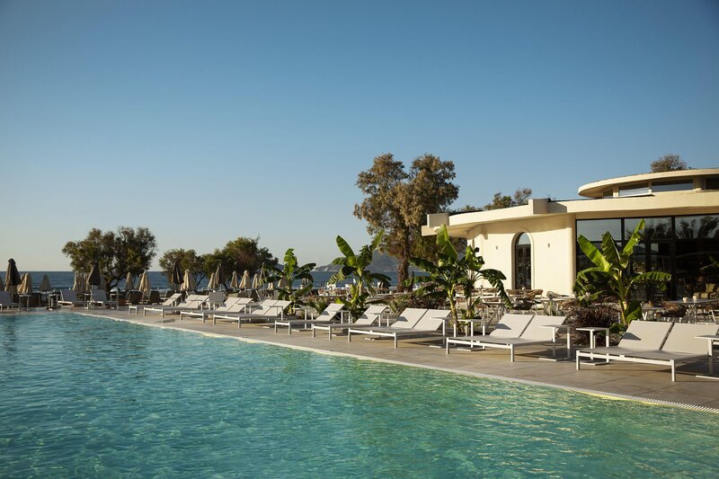 Domes Aulus Zante, Autograph Collection 18