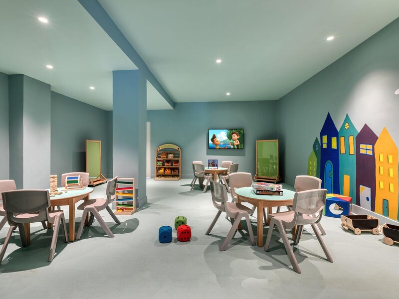 Domes Aulus Zante, Autograph Collection 40