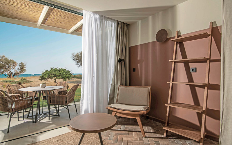 Domes Aulus Zante, Autograph Collection 22