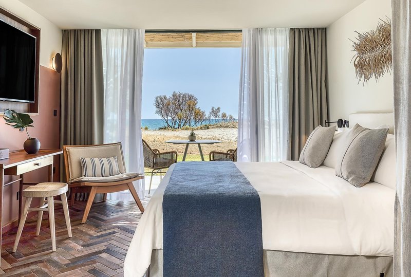 Domes Aulus Zante, Autograph Collection 3