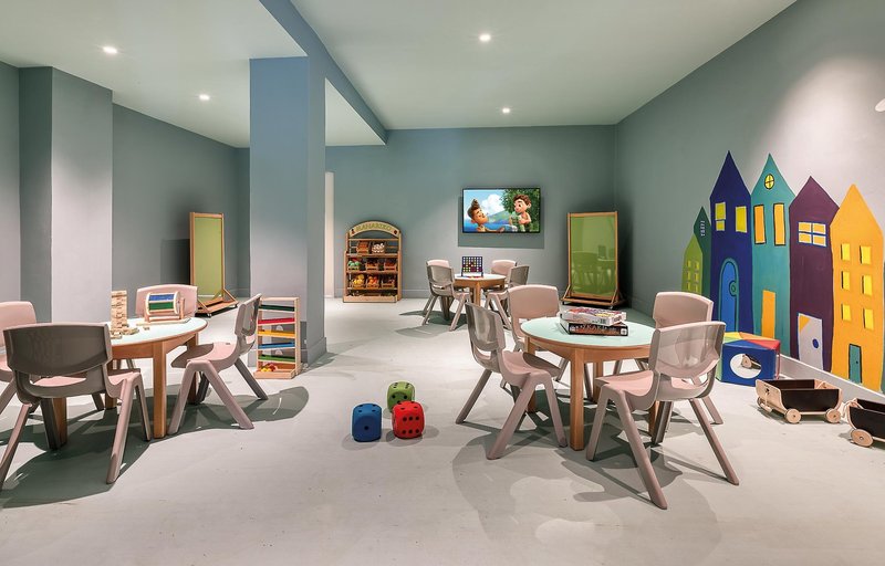 Domes Aulus Zante, Autograph Collection 20