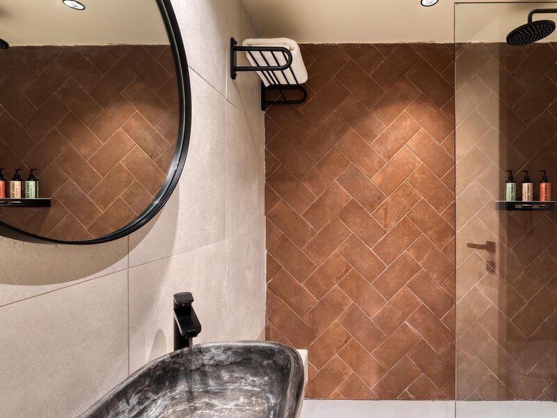 Domes Aulus Zante, Autograph Collection 30