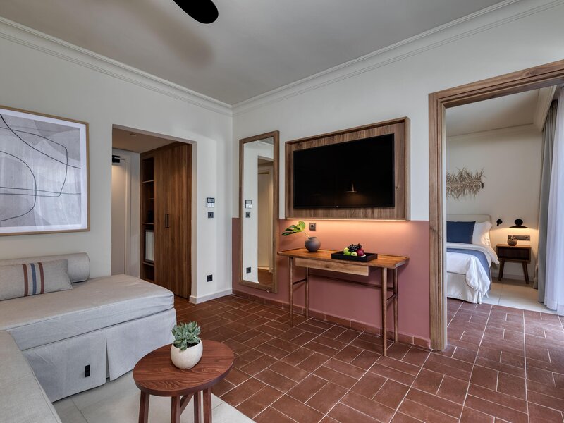 Domes Aulus Zante, Autograph Collection 54