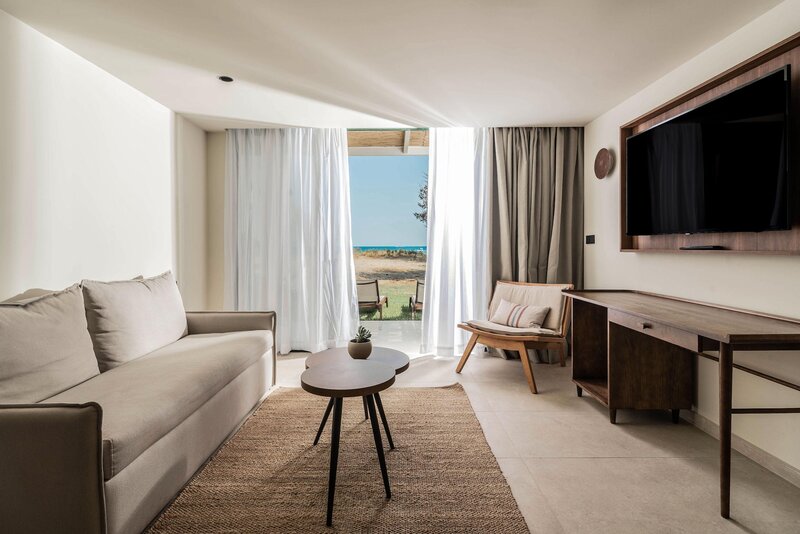 Domes Aulus Zante, Autograph Collection 62