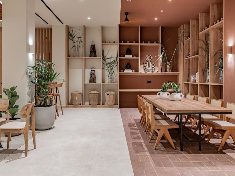 Domes Aulus Zante, Autograph Collection 7