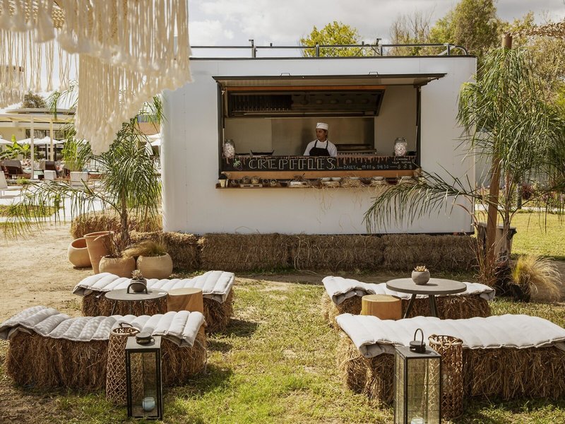 Domes Aulus Zante, Autograph Collection 17