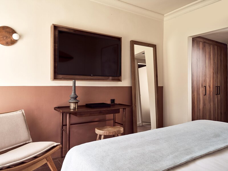 Domes Aulus Zante, Autograph Collection 40