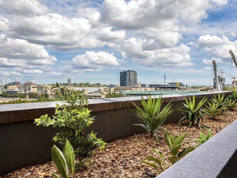 Evolution Apartment Hotel 1