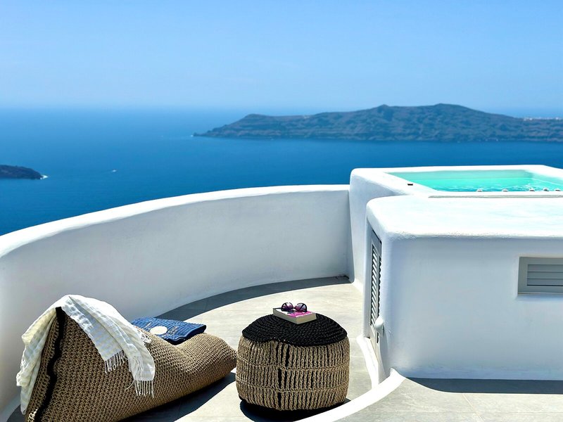 Eteoro Suites 16 - Outdoor Pool