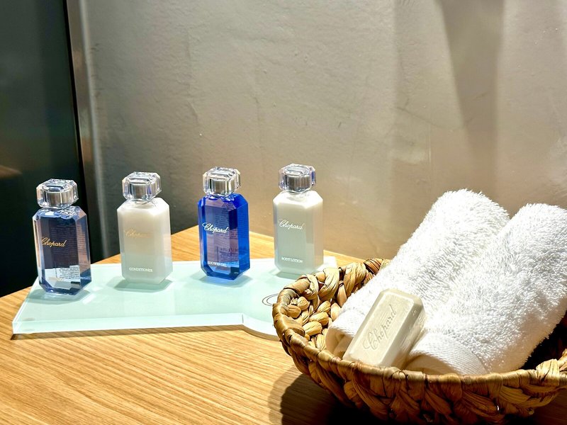 Eteoro Suites 41 - Health & Beauty