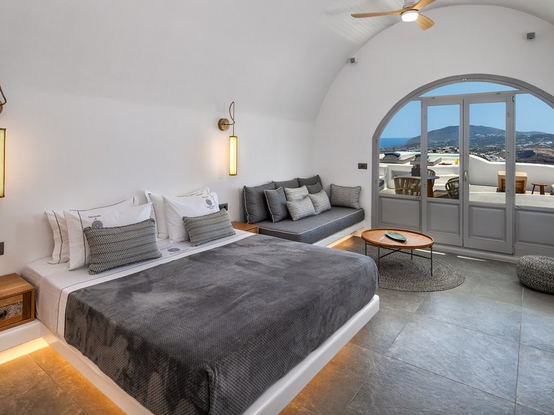 Eteoro Suites 36