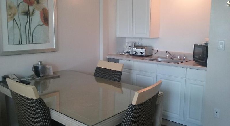 Beach Place 5