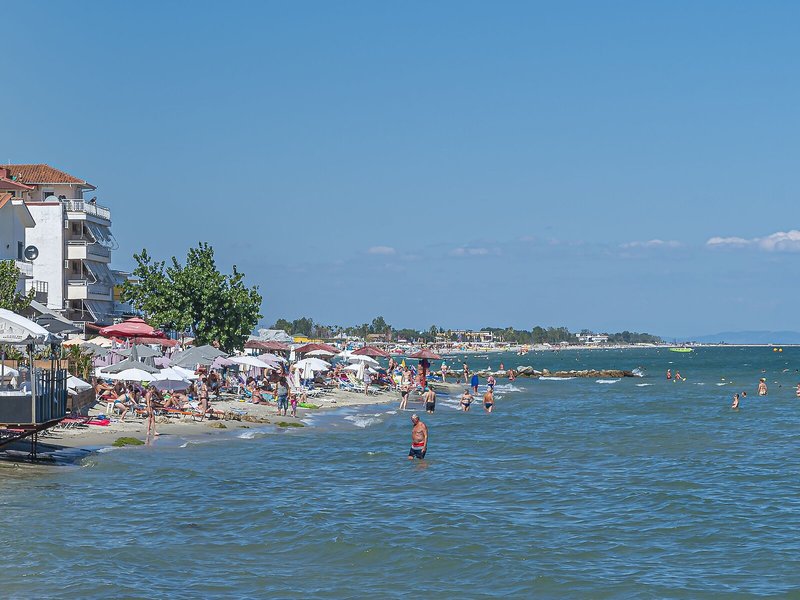 Lucia Hotel Paralia 8