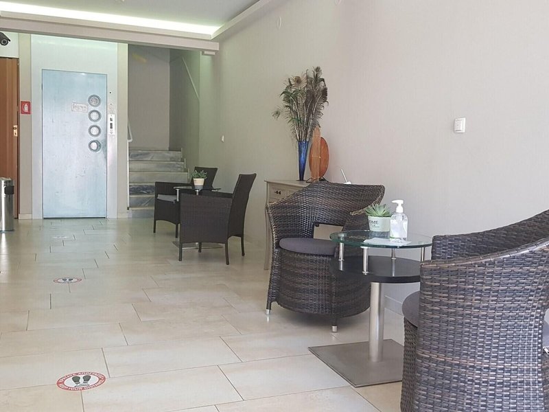 Lucia Hotel Paralia 13