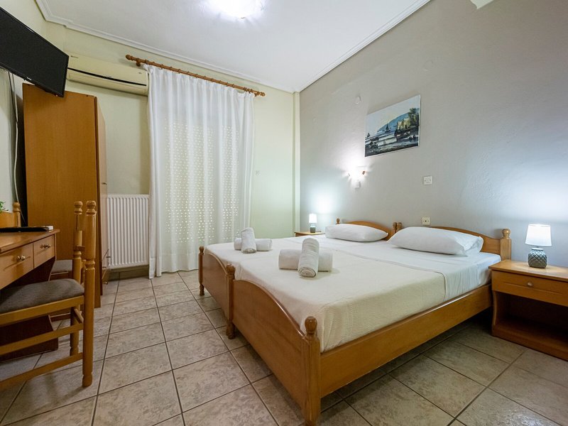 Lucia Hotel Paralia 27