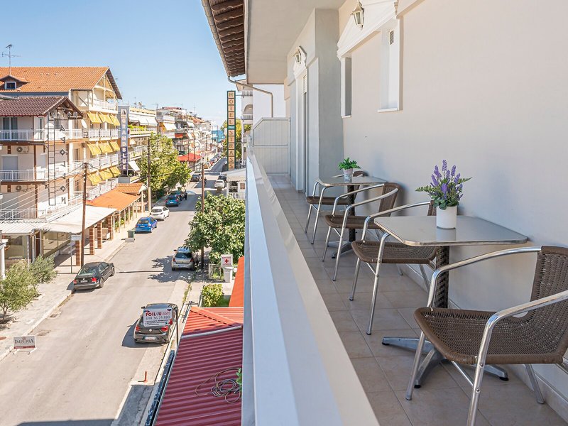 Lucia Hotel Paralia 45