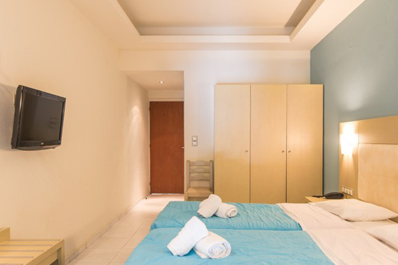 Porto Koukla Beach 15