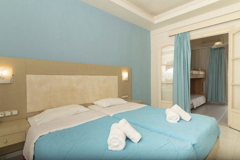 Porto Koukla Beach 7