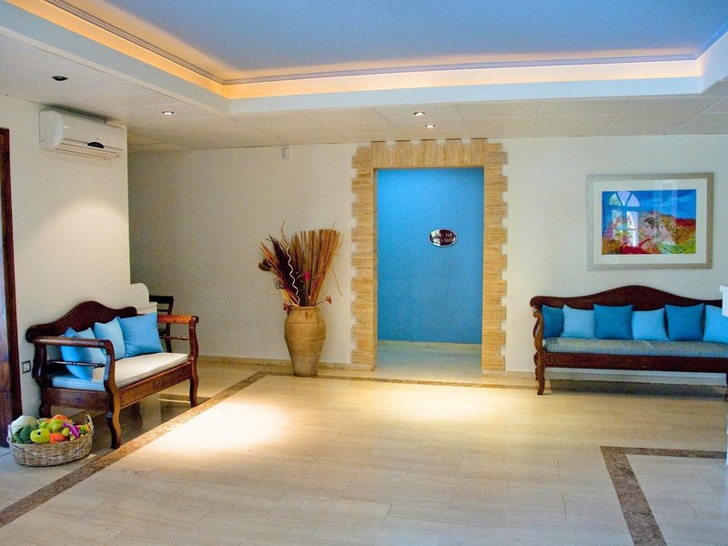 Porto Koukla 9