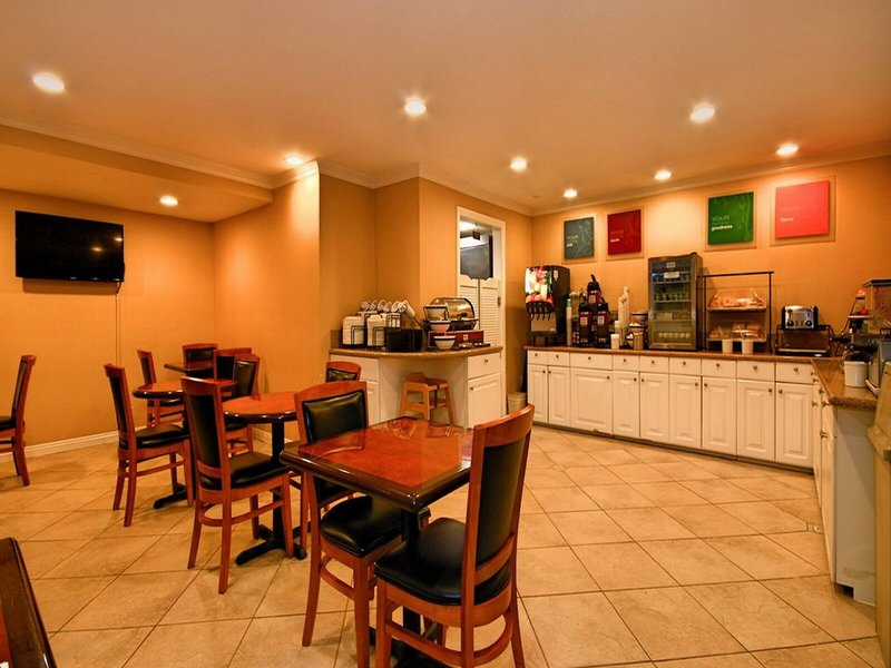 Comfort Inn in Santa Monica - West Los Angeles 20