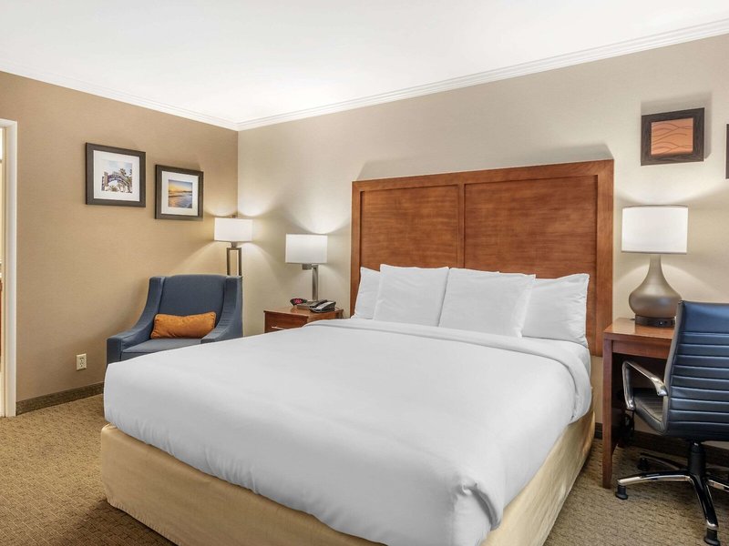 Comfort Inn in Santa Monica - West Los Angeles 40