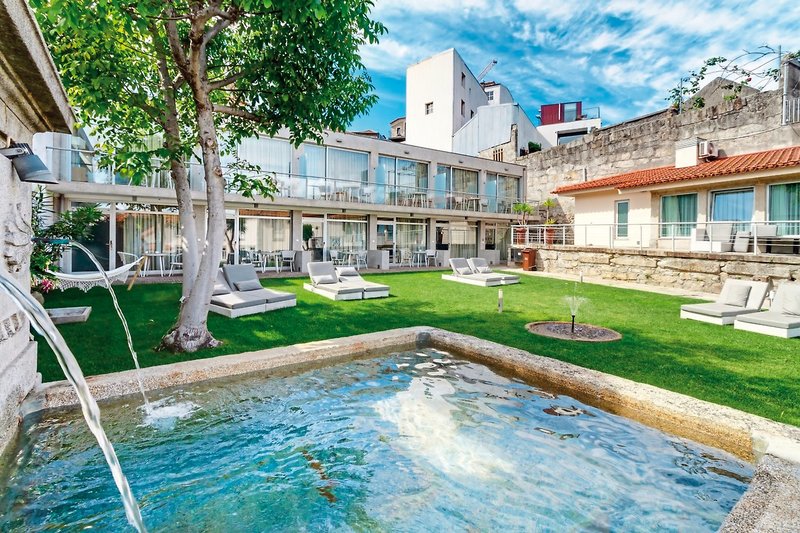 Oca Flores & Vitoria Village 5