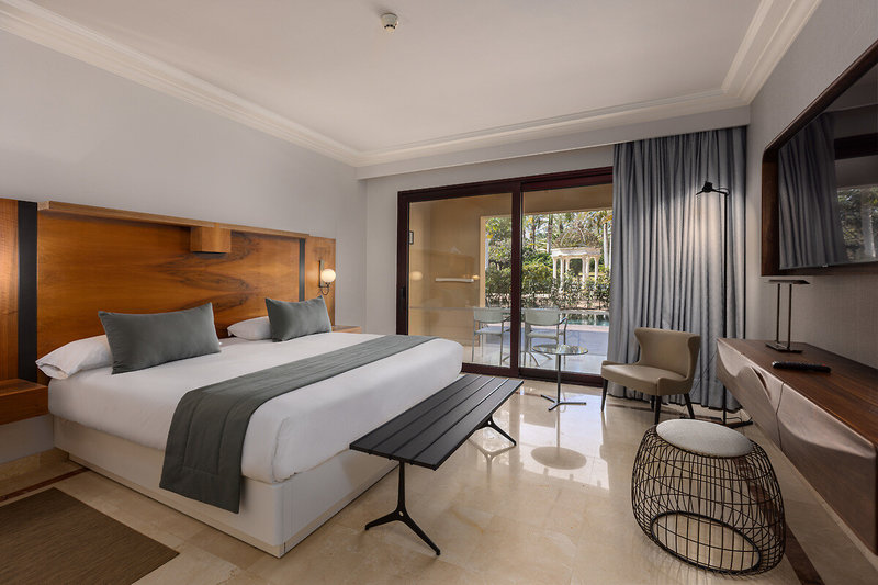Unique Club at Lopesan Costa Meloneras Resort 10