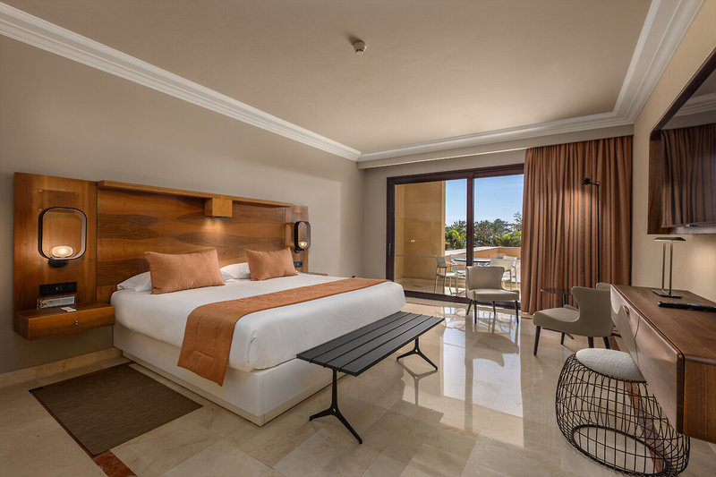Unique Club at Lopesan Costa Meloneras Resort 12