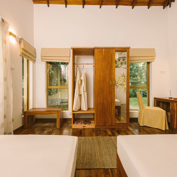 Kur Resort Lanka Am See 25