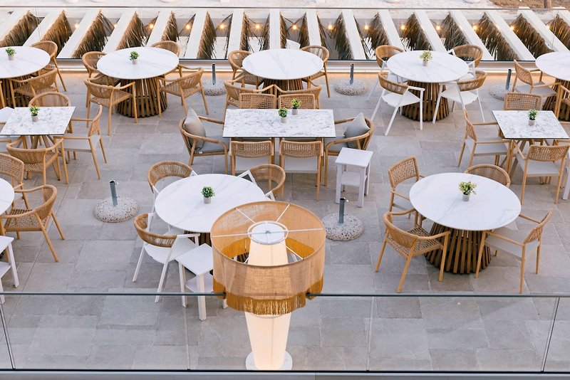 Acron Seaside Suites 13