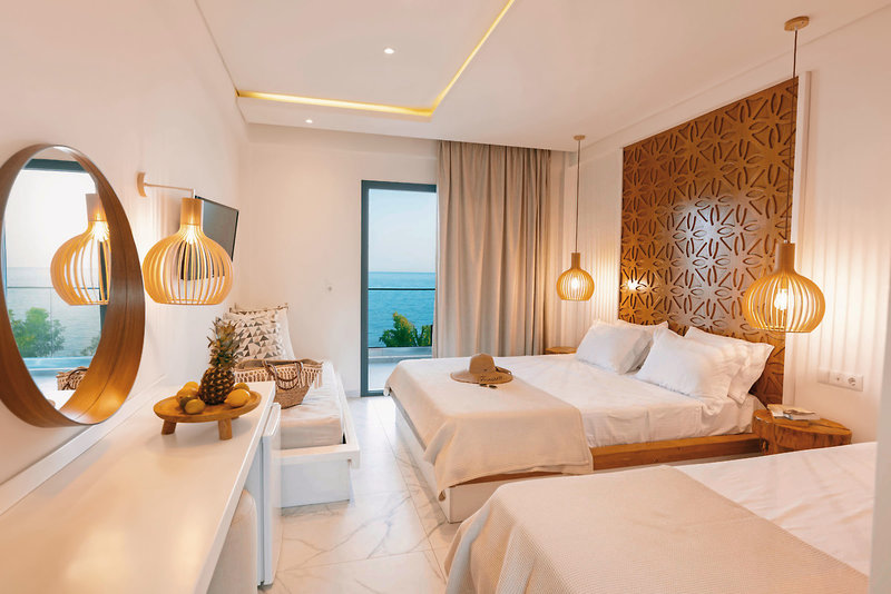 Acron Seaside Suites 2