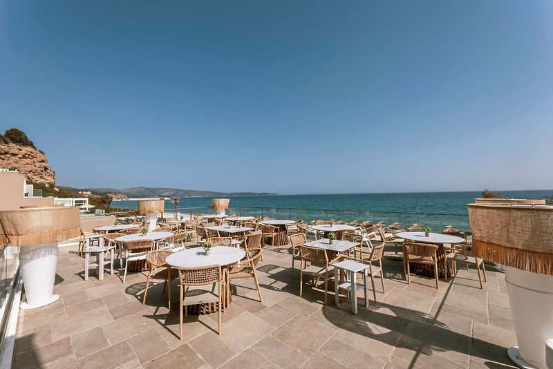 Acron Seaside Suites 14