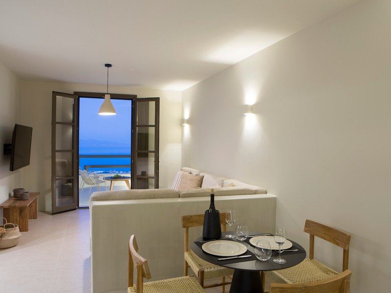 Elessa Hotel 32