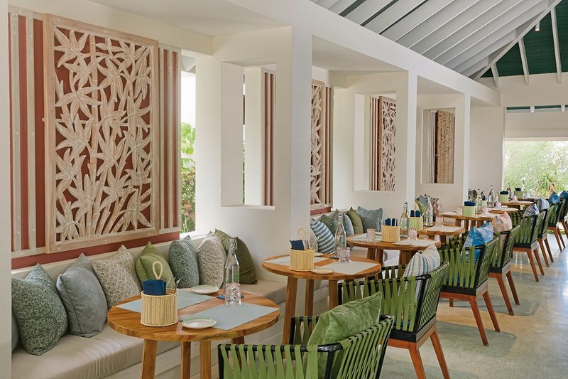 Sentido OBLU Helengeli 27