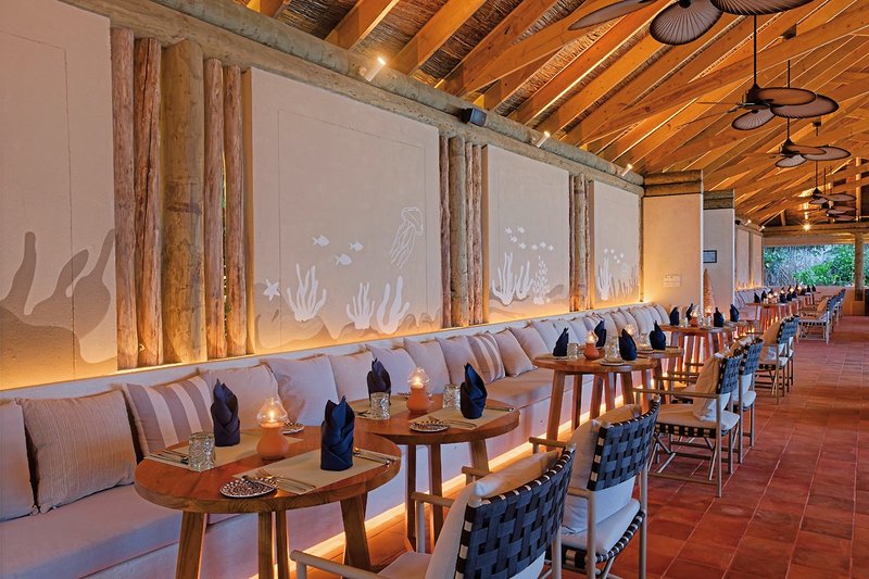 Sentido OBLU Helengeli 30