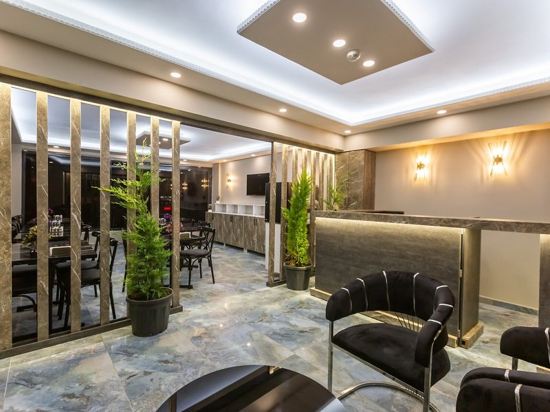 Ria Suites Hotel 3