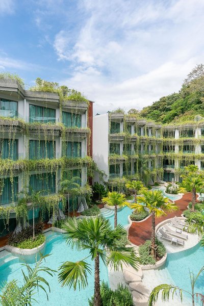 Panwaburi Beachfront Resort 1