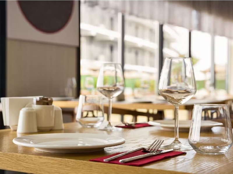 Ramada by Wyndham Cesme 22