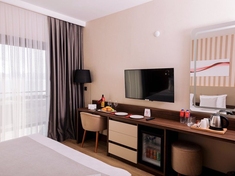 Ramada by Wyndham Cesme 28