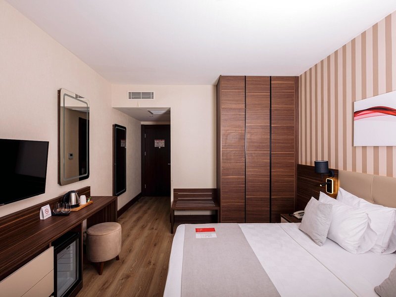 Ramada by Wyndham Cesme 31
