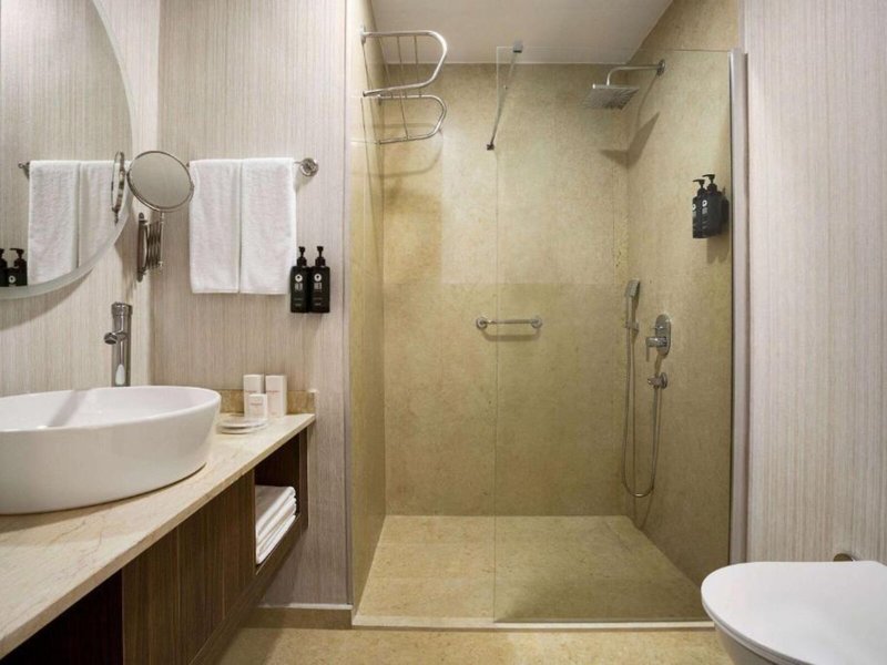 Ramada by Wyndham Cesme 40