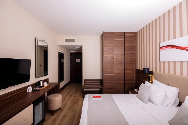 Ramada by Wyndham Cesme 14