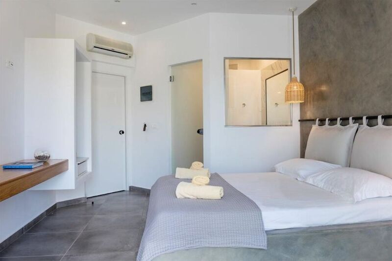 Hercules Hotel 8