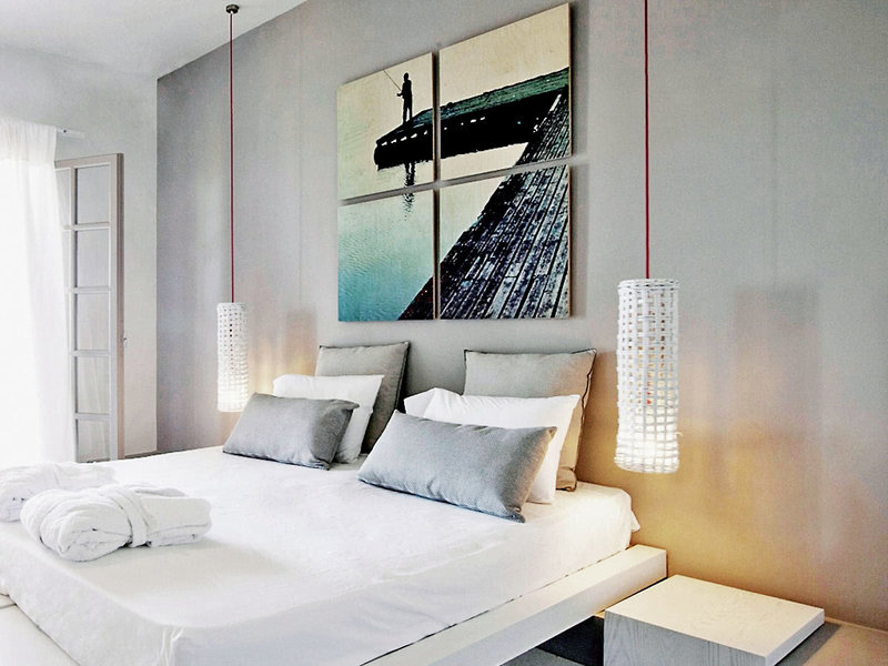 The Bay Hotel + Suites 14