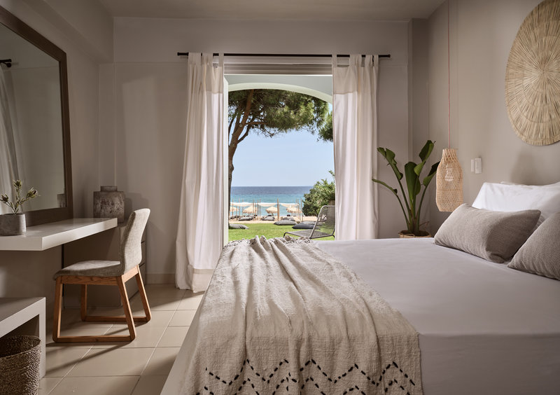 The Bay Hotel + Suites 13