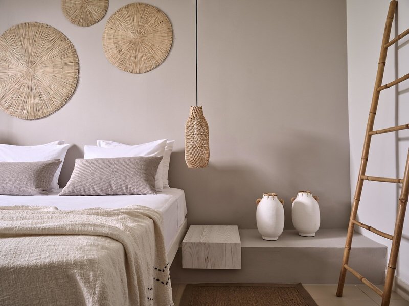 The Bay Hotel & Suites 15