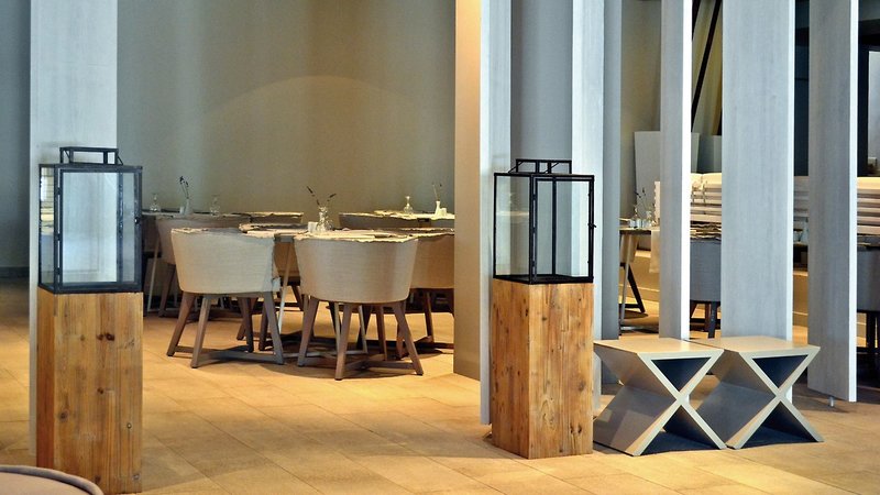 The Bay Hotel & Suites 11