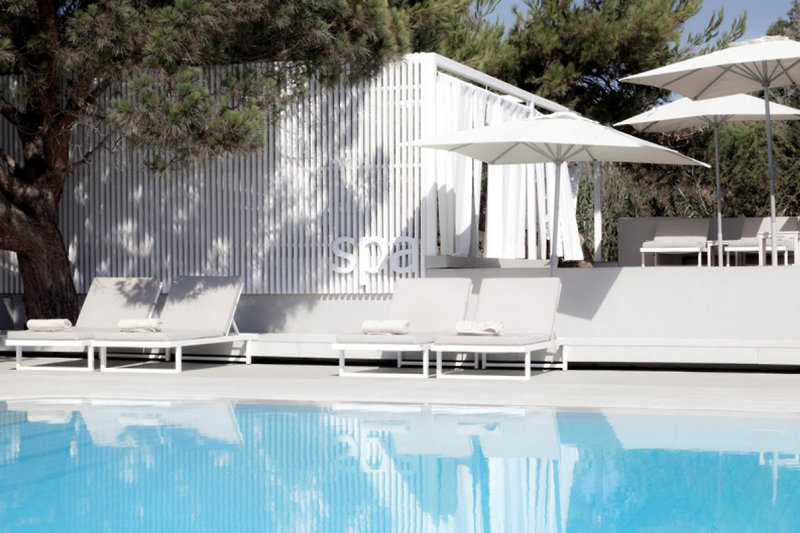 The Bay Hotel + Suites 2