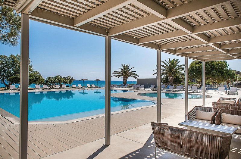 The Bay Hotel + Suites 14